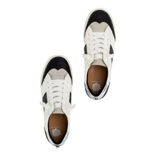 Delfina Sneaker