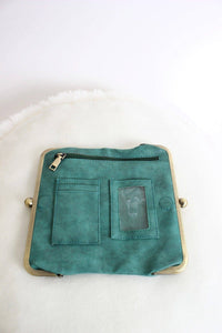 Karen Kiss Lock Clutch Bag: Turquoise