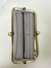Karen Kiss Lock Clutch Bag: Turquoise